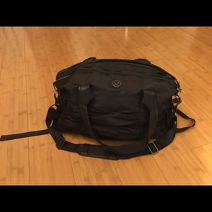 Lululemon duffel bag